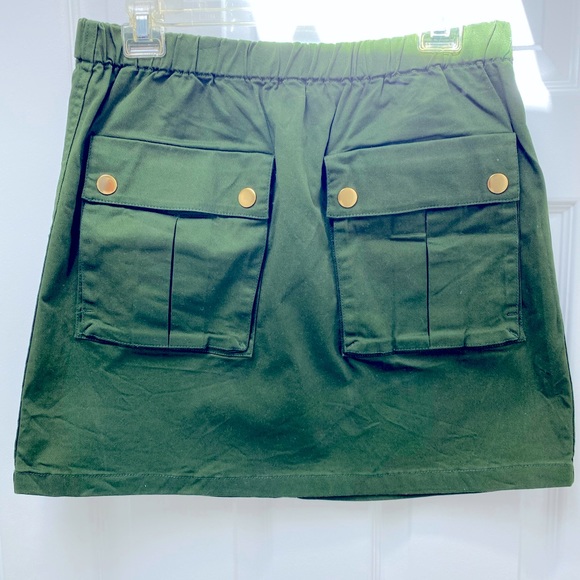 J. Crew Dresses & Skirts - NWOT - J. Crew cargo skirt